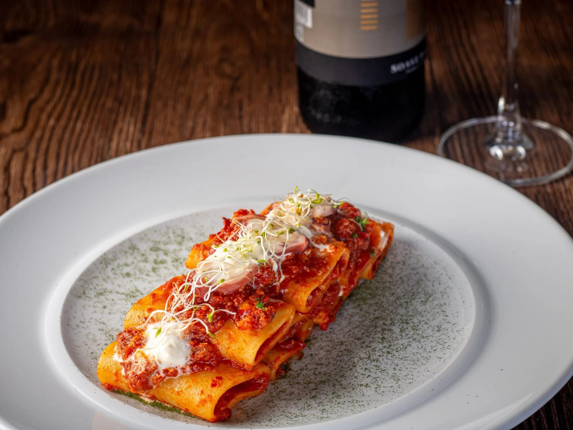 Paccheri con 'Nduja, Polpo e Stracciatella